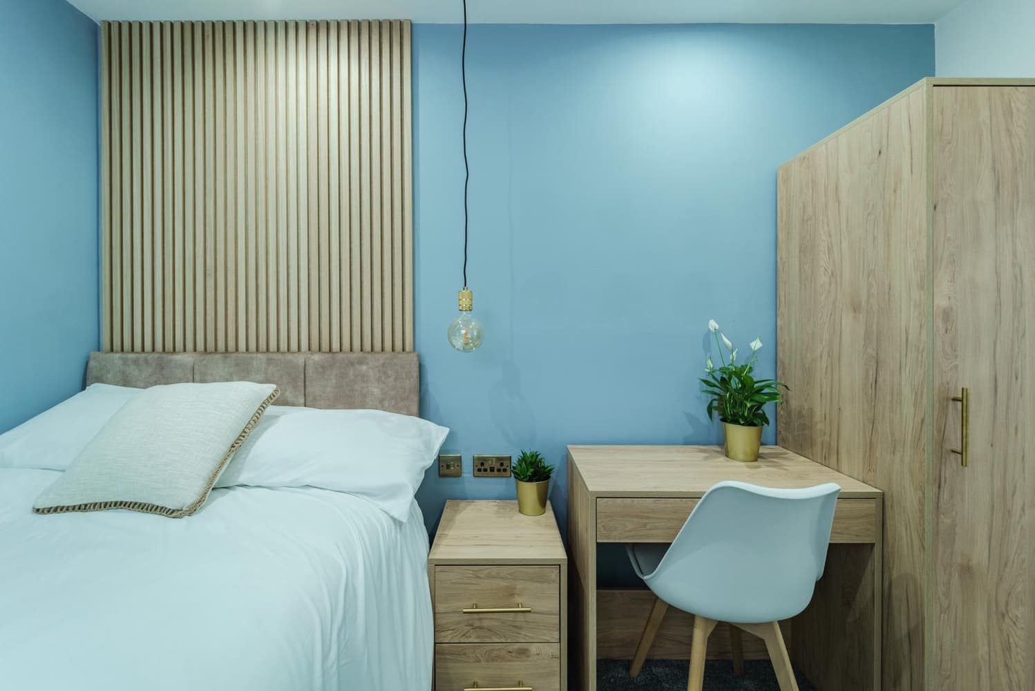 48 Aldermans Drive, Room 5, Peterborough, Cambridgeshire, PE3 6AR