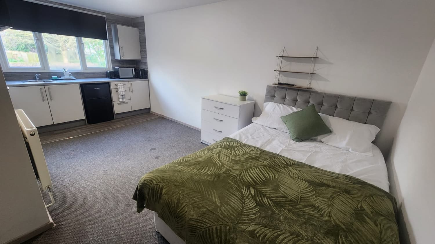 Room 1 110 risby Risby Bretton, Peterborough, Cambridgeshire, PE3 8QT